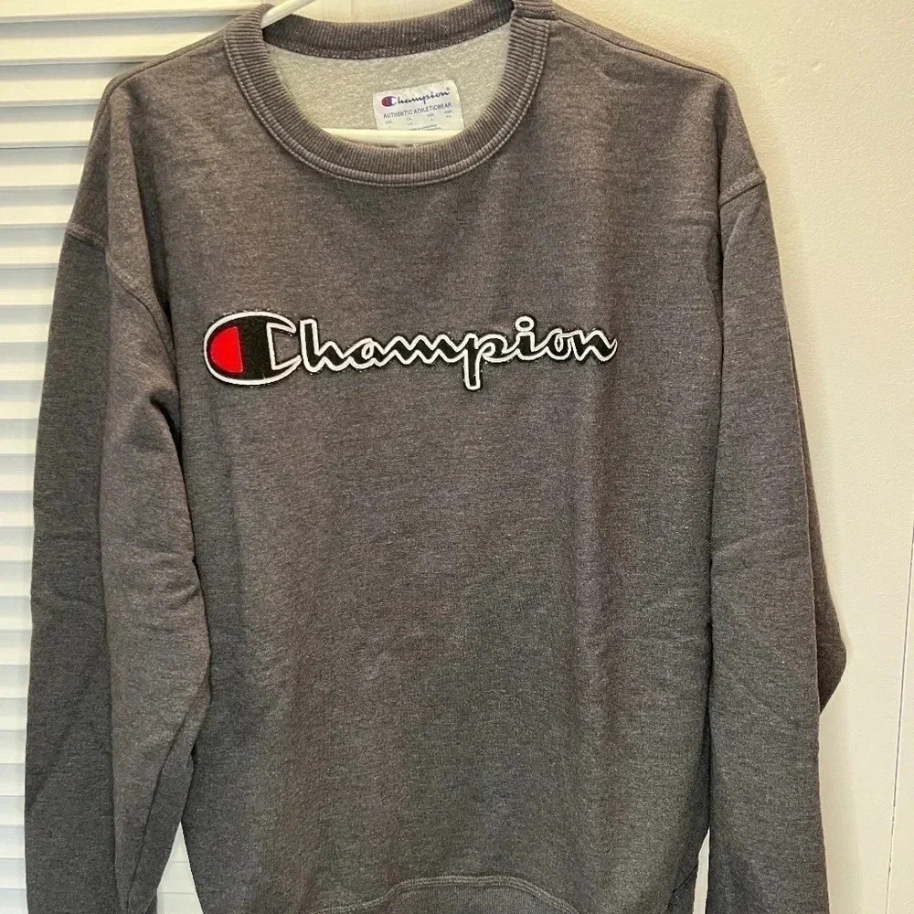Champion  Crewneck